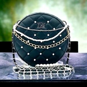 Badgley Mischka Black Quilted Crossbody Bag Chain Strap NWT Women’s Shoulder Bag